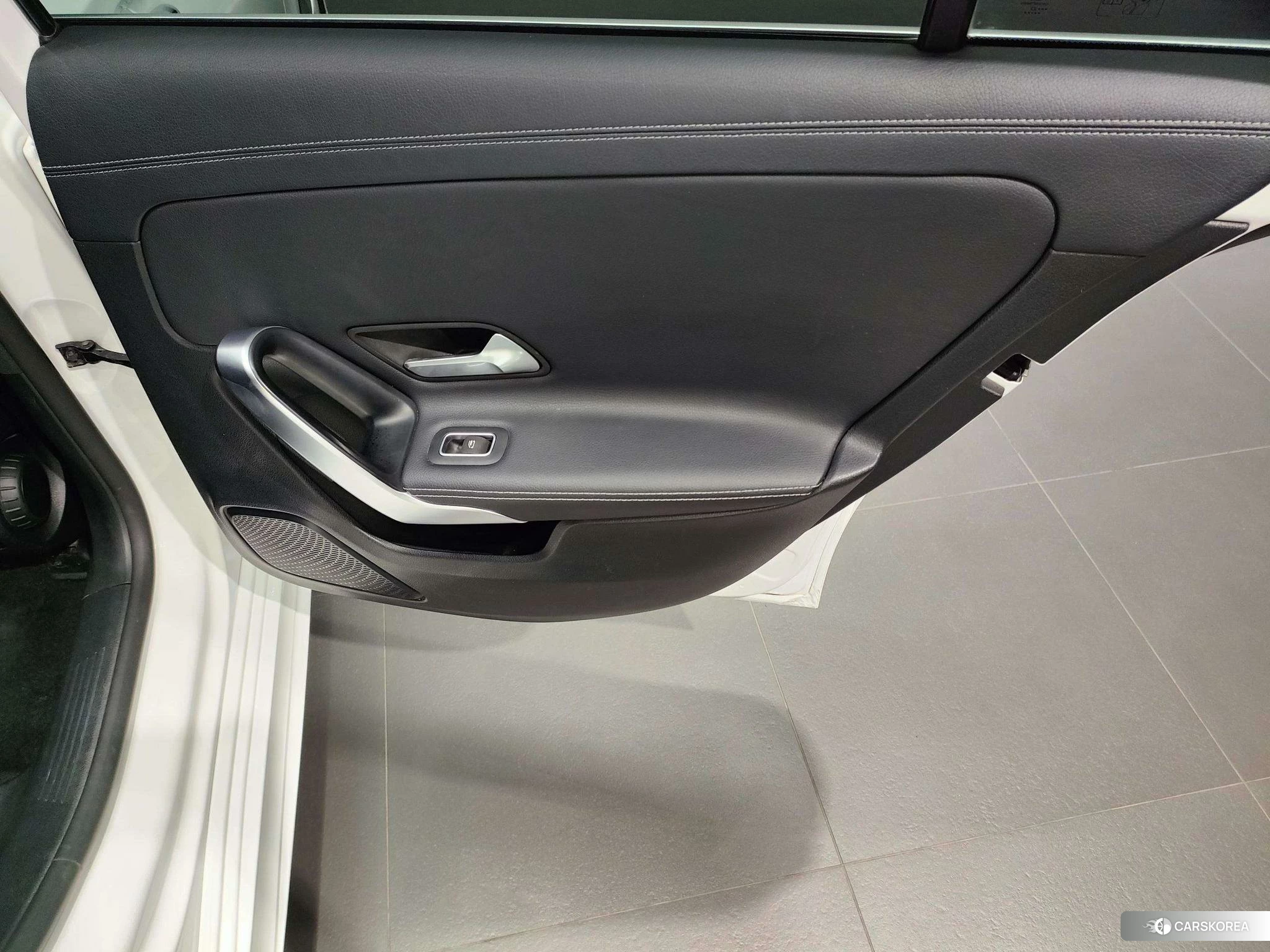 Mercedes-Benz A-Class 2021 Белый из Китая, фото 5