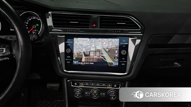 Volkswagen Tiguan second Generation 2020 Белый из Кореи, фото 5