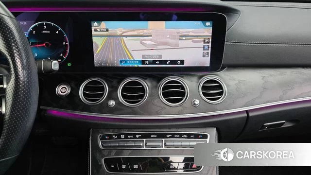 Mercedes-Benz E-Class W213 2020 Белый из Кореи, фото 5