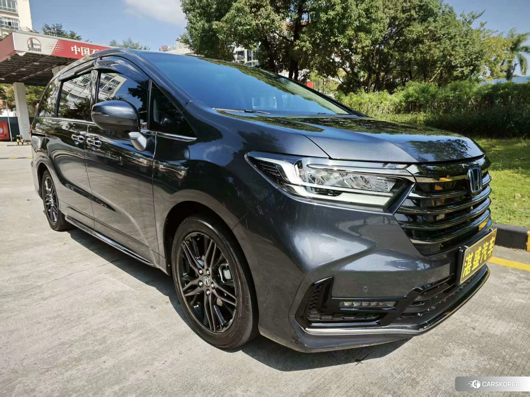 Honda Odyssey 2021 Темно-серый из Китая, фото 5