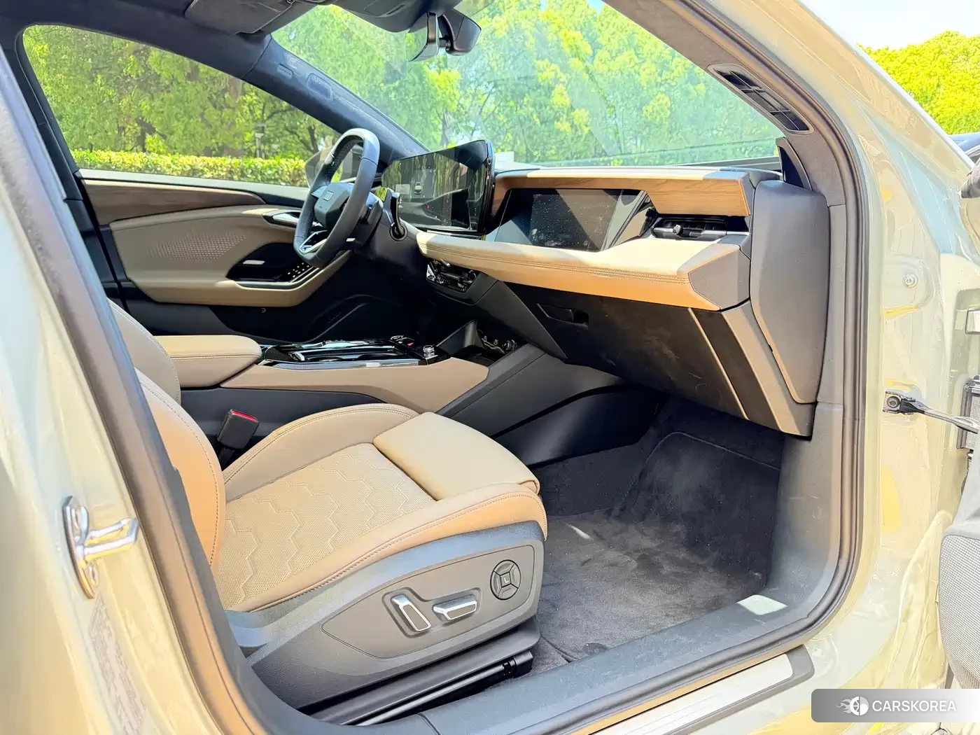 Audi A6L 2026 Зеленый из Китая, фото 5