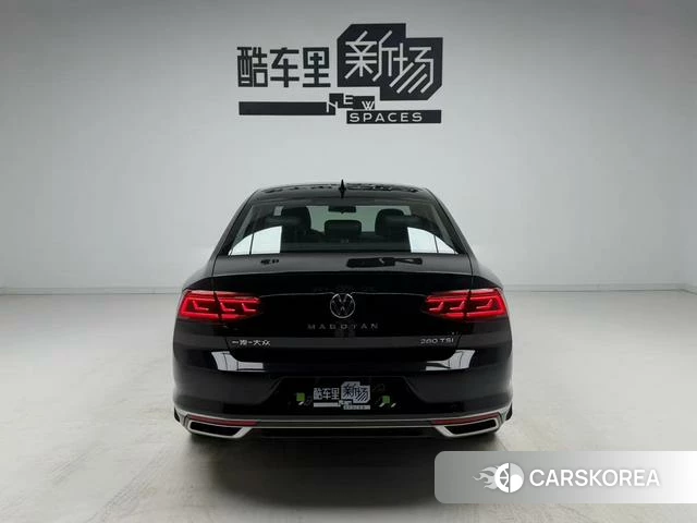 Volkswagen Magotan 2021 Черный из Китая, фото 5