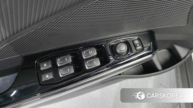 Ssangyong Berry New Tivoli 2021 Белый из Кореи, фото 5