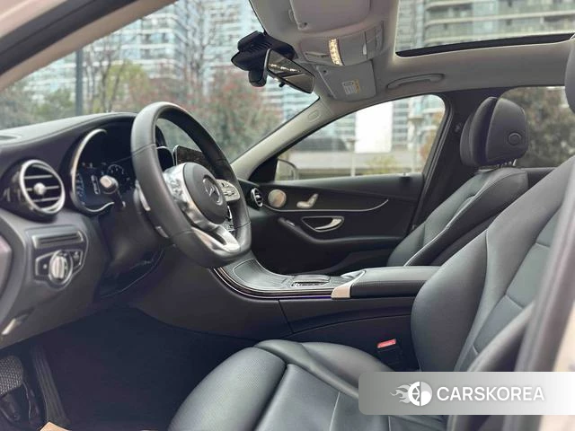 Mercedes-Benz C-class 2021 Белый из Китая, фото 5