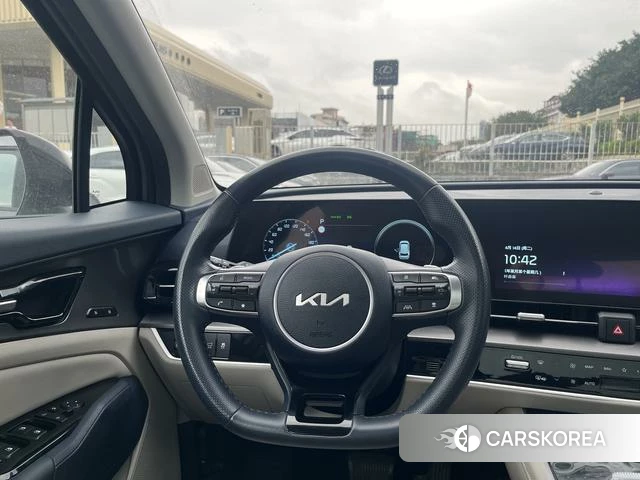 Kia Sportage 2023 Темно-серый из Китая, фото 5