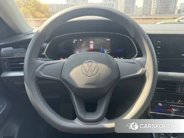 Volkswagen Passat 2023 Черный из Китая, фото 5
