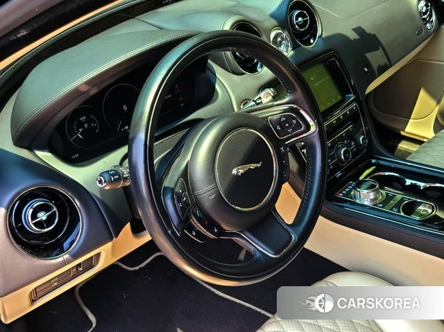 Jaguar All New XJ 2018 Фиолетовый из Кореи, фото 5