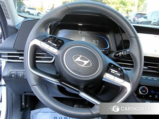 Hyundai The New Avante (CN7) 2024 Белый из Кореи, фото 5