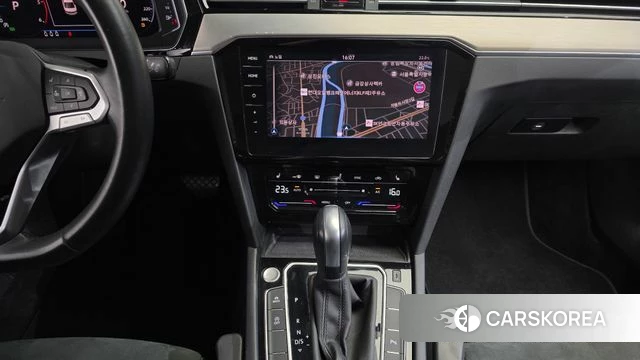 Volkswagen Passat GT (B8) 2022 Белый из Кореи, фото 6