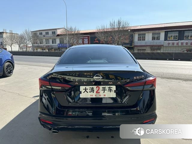 Nissan Altima 2025 Черный из Китая, фото 5