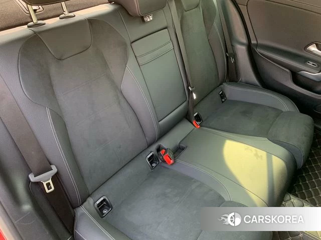 Mercedes-Benz A-Class 2023 Красный из Китая, фото 5