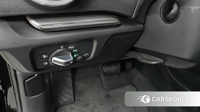 Audi New A3 2018 Черный из Кореи, фото 5