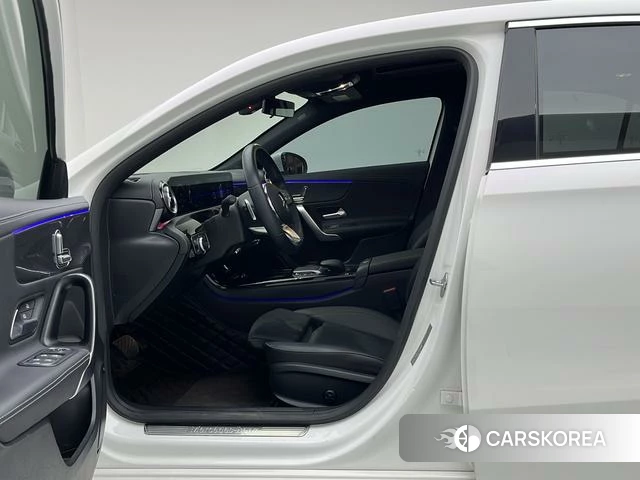Mercedes-Benz A-Class 2021 Белый из Китая, фото 5