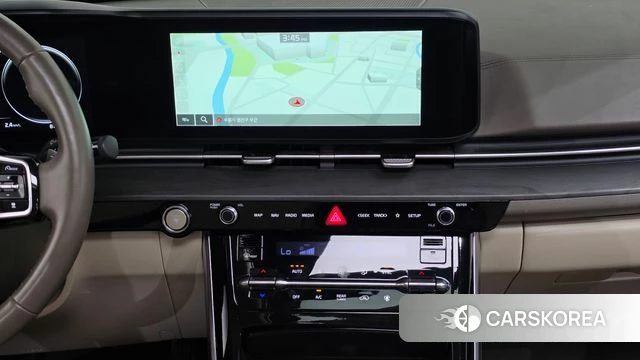Kia Carnival 4th generation 2023 Белый из Кореи, фото 5