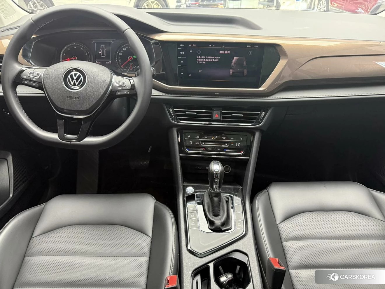 Volkswagen Tharu 2020 Темно-серый из Китая, фото 5
