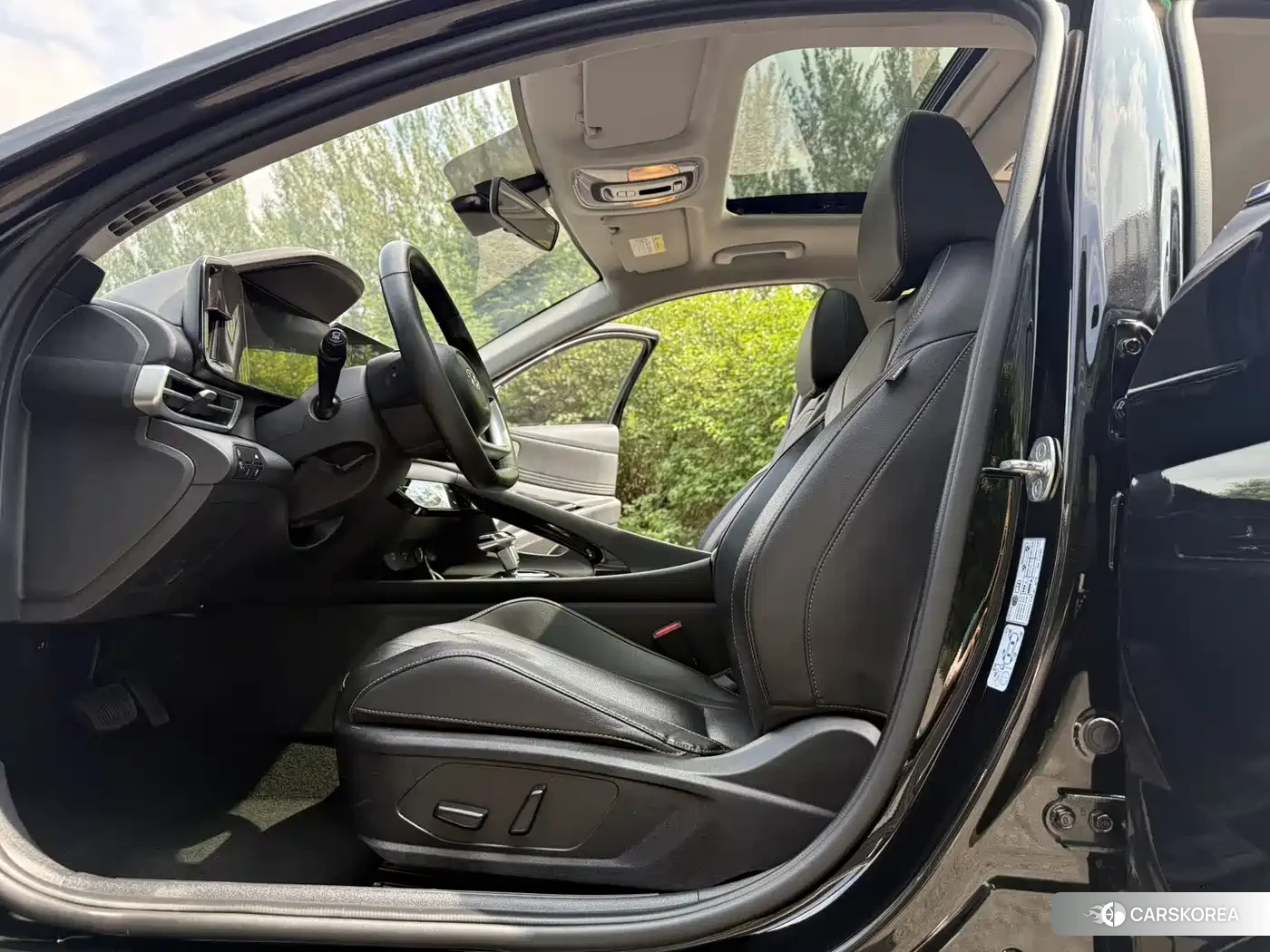 Hyundai Elantra 2023 Черный из Китая, фото 5
