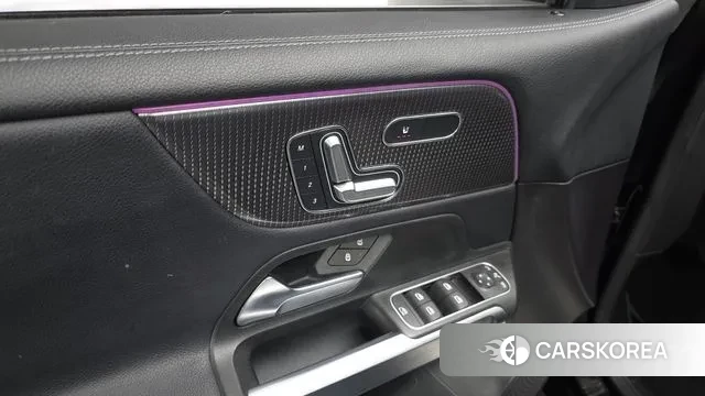 Mercedes-Benz GLB-Class X247 2021 Черный из Кореи, фото 5