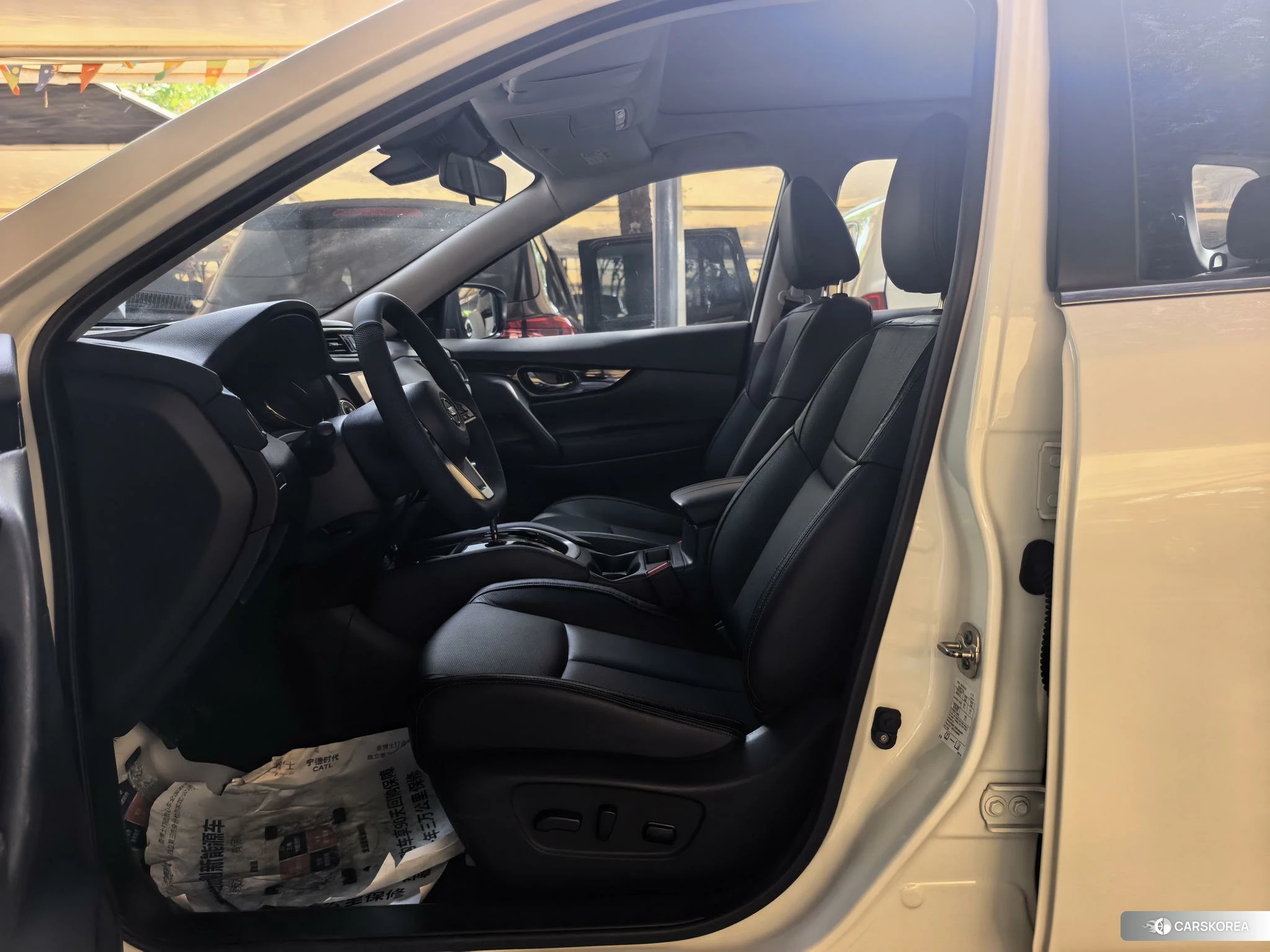 Nissan X-Trail 2020 Белый из Китая, фото 5