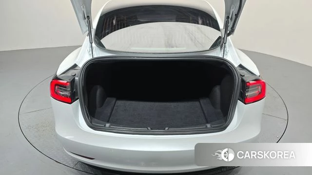 Tesla Model 3 2020 Белый из Кореи, фото 5