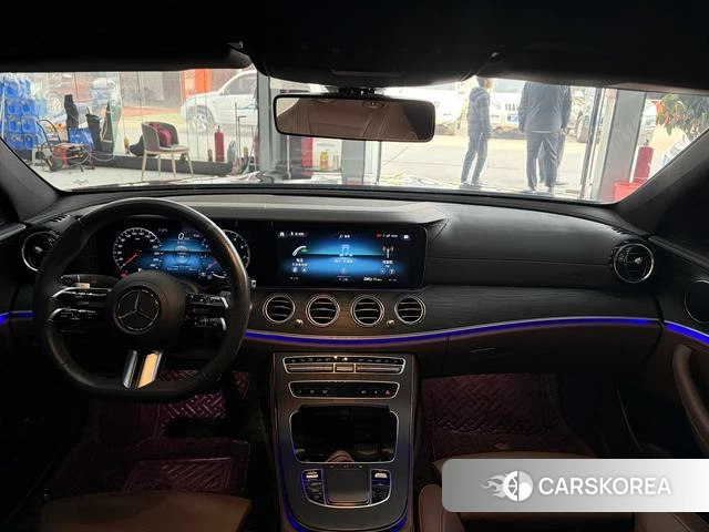 Mercedes-Benz E-Class 2023 Черный из Китая, фото 5