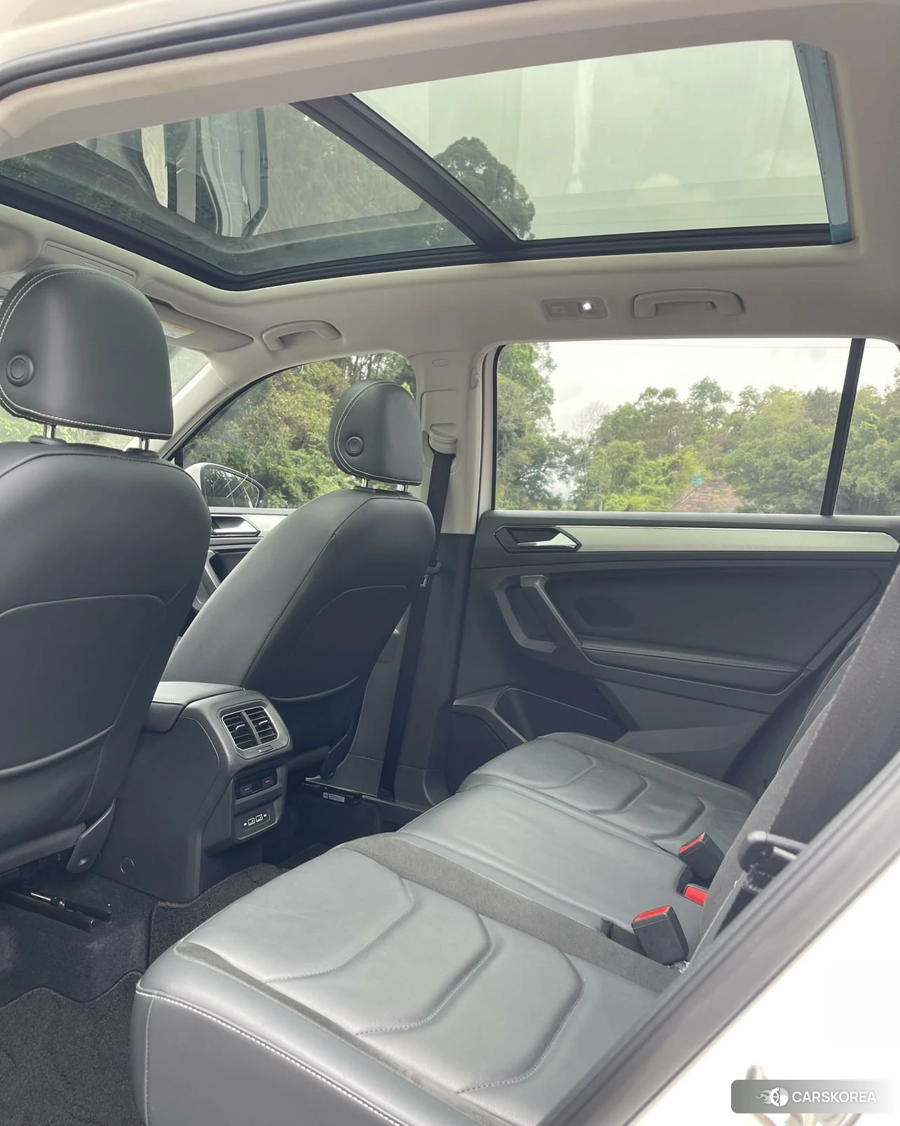 Volkswagen Tiguan L 2020 Белый из Китая, фото 5