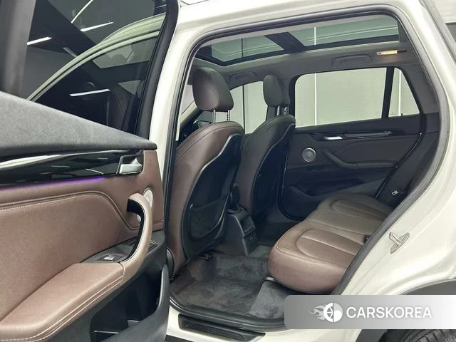 BMW X1 2021 Белый из Китая, фото 5