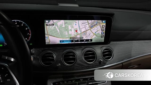 Mercedes-Benz E-Class W213 2022 Черный из Кореи, фото 5