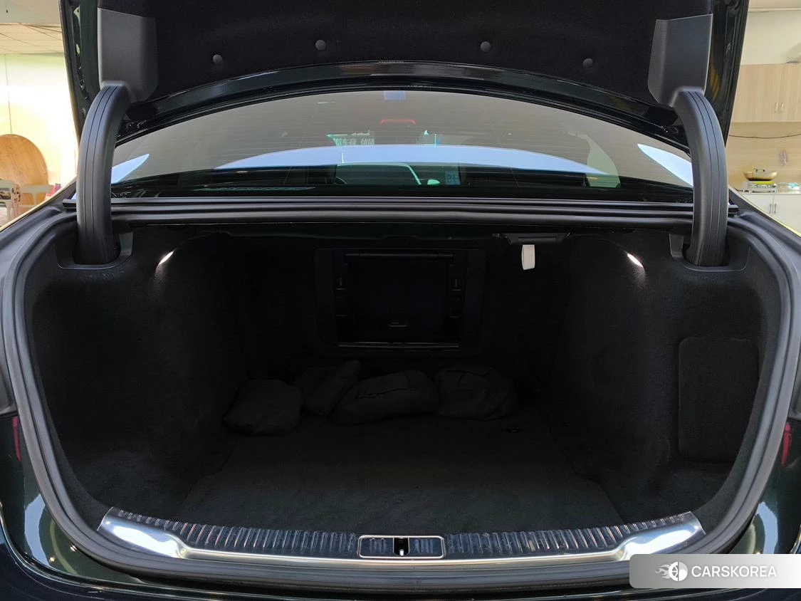 Mercedes-Benz S-Class 2021 Зеленый из Китая, фото 5