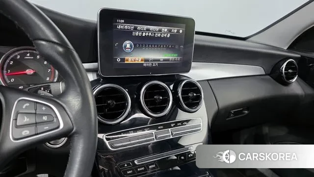 Mercedes-Benz C-Class W205 2018 Черный из Кореи, фото 5