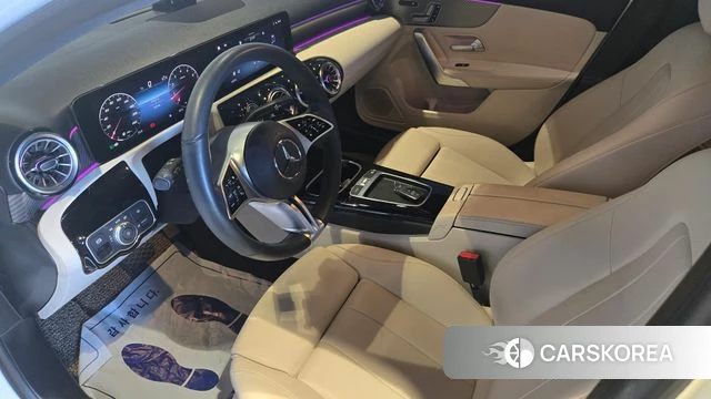 Mercedes-Benz A-Class W177 2024 Белый из Кореи, фото 5