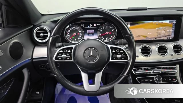 Mercedes-Benz E-Class W213 2018 Серый из Кореи, фото 5