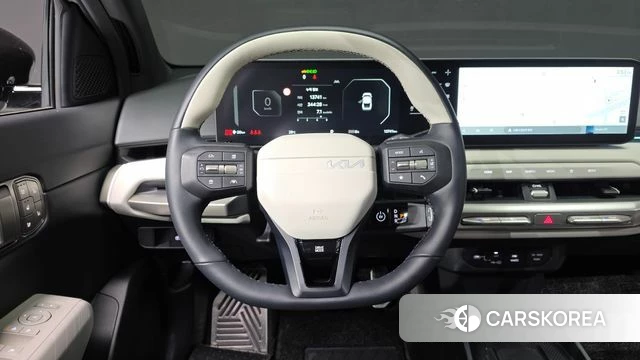 Kia EV4 2026 Серебряный из Кореи, фото 5