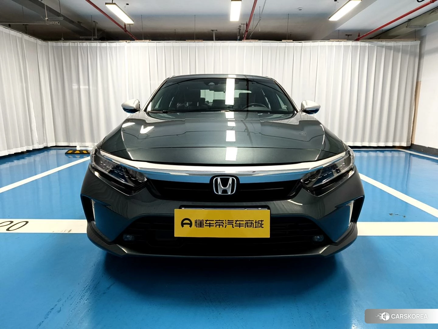 Honda Inspire 2021 Серебристо-серый из Китая, фото 5