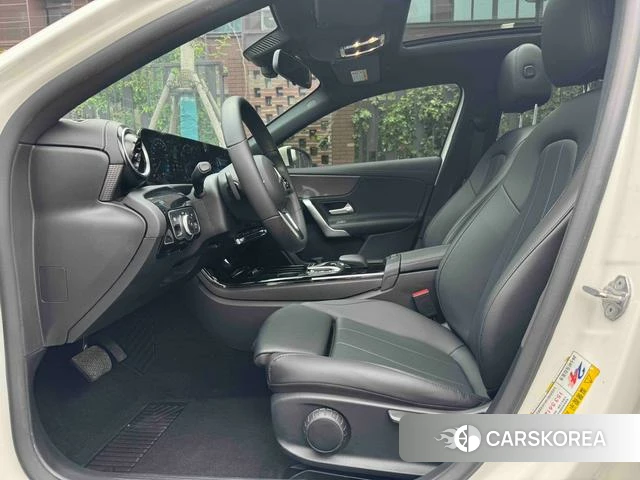 Mercedes-Benz A-Class 2021 Белый из Китая, фото 5