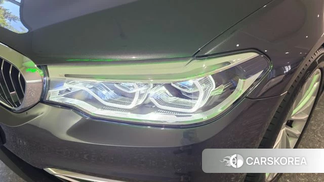 BMW 5 Series (G30) 2019 Серый из Кореи, фото 5