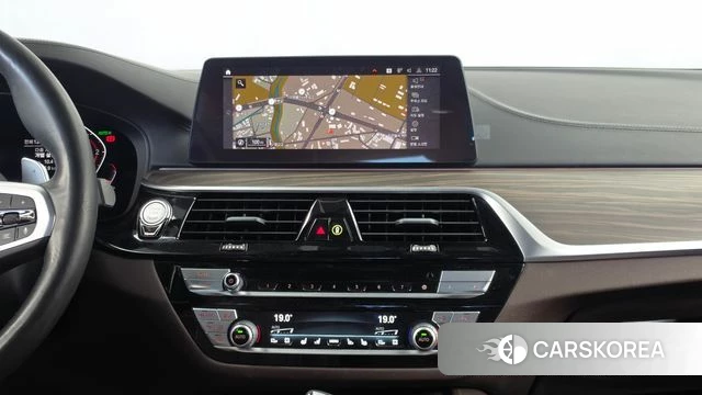 BMW 5 Series (G30) 2020 Черный из Кореи, фото 5