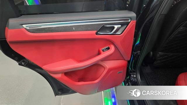 Porsche Macan 2021 Черный из Кореи, фото 5
