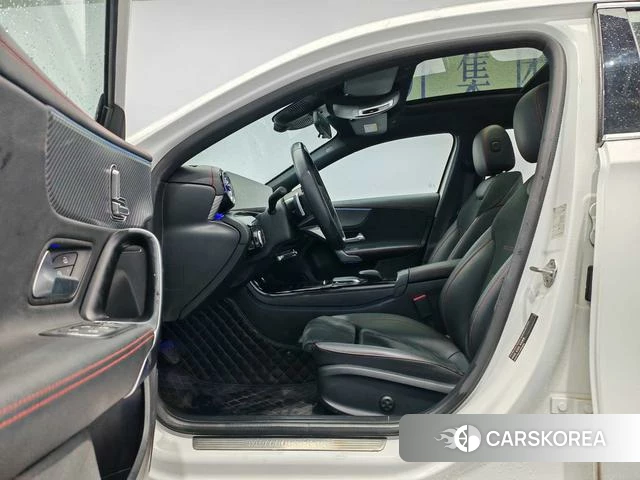 Mercedes-Benz A-Class 2024 Белый из Китая, фото 5