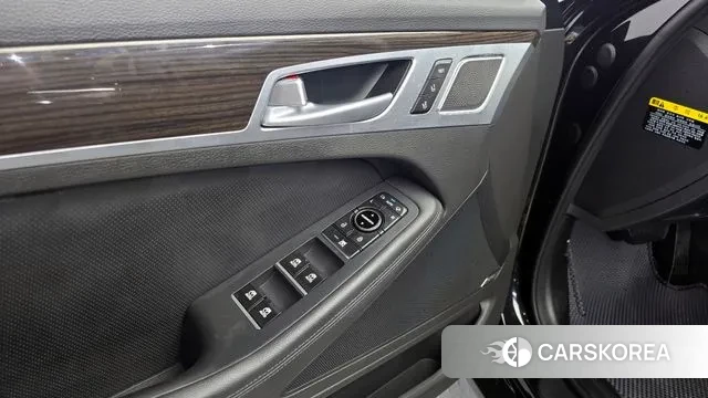 Genesis G80 2018 Черный из Кореи, фото 5