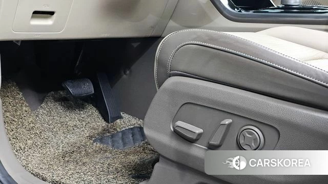 Kia Carnival 4th generation 2021 Черный из Кореи, фото 5
