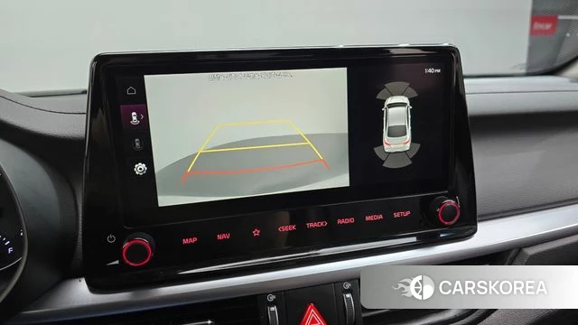 Kia The New K3 2nd generation 2021 Белый из Кореи, фото 5