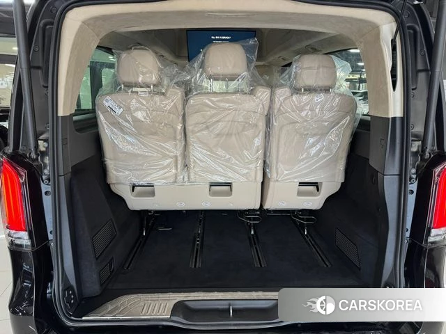 Mercedes-Benz V-Class 2025 Черный из Кореи, фото 5