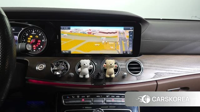 Mercedes-Benz E-Class W213 2018 Белый из Кореи, фото 5