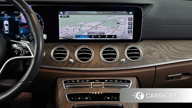 Mercedes-Benz E-Class W213 2022 Серый из Кореи, фото 5