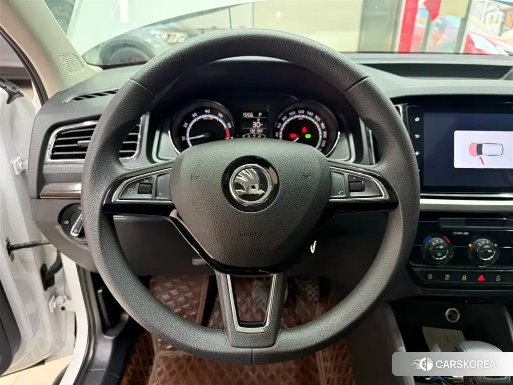 Skoda Kamiq 2024 Белый из Китая, фото 5