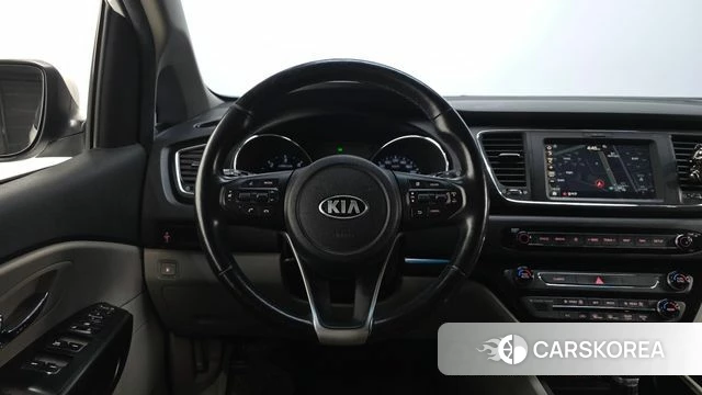Kia The New Carnival 2019 Белый из Кореи, фото 5