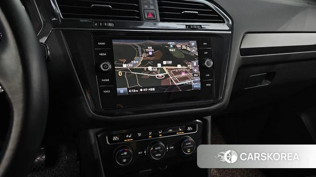 Volkswagen Tiguan Allspace 2020 Черный из Кореи, фото 5