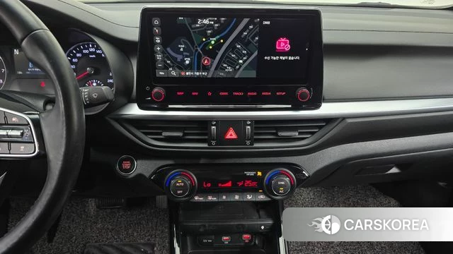 Kia The New K3 2nd generation 2022 Белый из Кореи, фото 5