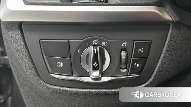 BMW X4 (G02) 2023 Серый из Кореи, фото 5