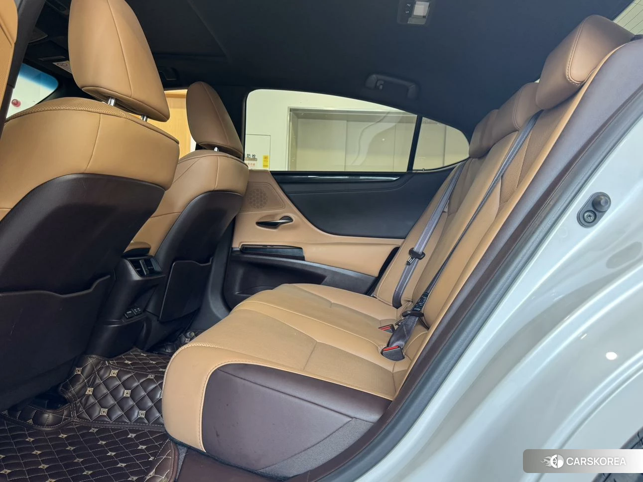 Lexus ES 2019 Белый из Китая, фото 5